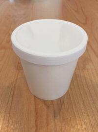 ขายส่ง ถ้วยไอศครีม หรือ ถ้วยซุป พร้อมฝาพลาสติกสีขาว 22oz : 1 ลัง