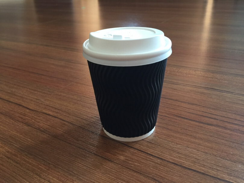 แก้วกาแฟกระดาษ 3 ขายส่ง แก้วกระดาษ Black ripple wall paper cup 8oz พร้อมฝาขาวหรือดำ : 1 ลัง - Image 5