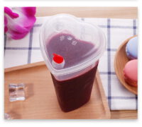 ขายส่ง แก้วพลาสติก PP เนื้อแข็ง ทรงหัวใจพร้อมฝา 24oz สีใส : 1 ลัง