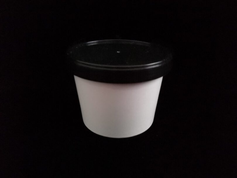 ถ้วยไอติม 4oz ฝาดำ - 1 ขายส่ง ถ้วยไอศครีม พร้อมฝาพลาสติกสีดำ และ ช้อน 4oz : 1 ลัง - Image 1