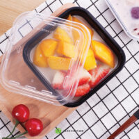 กล่องพลาสติกใส่ขนม